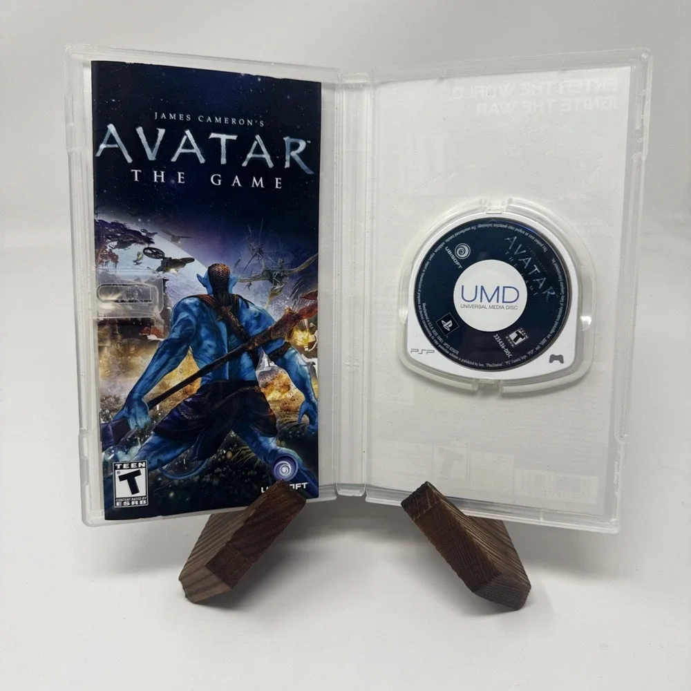 James Cameron's Avatar: The Game (Sony PSP, 2009) CIB,